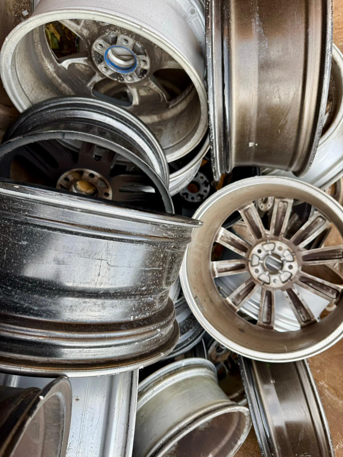 Aluminium-Felgen zum Ankauf